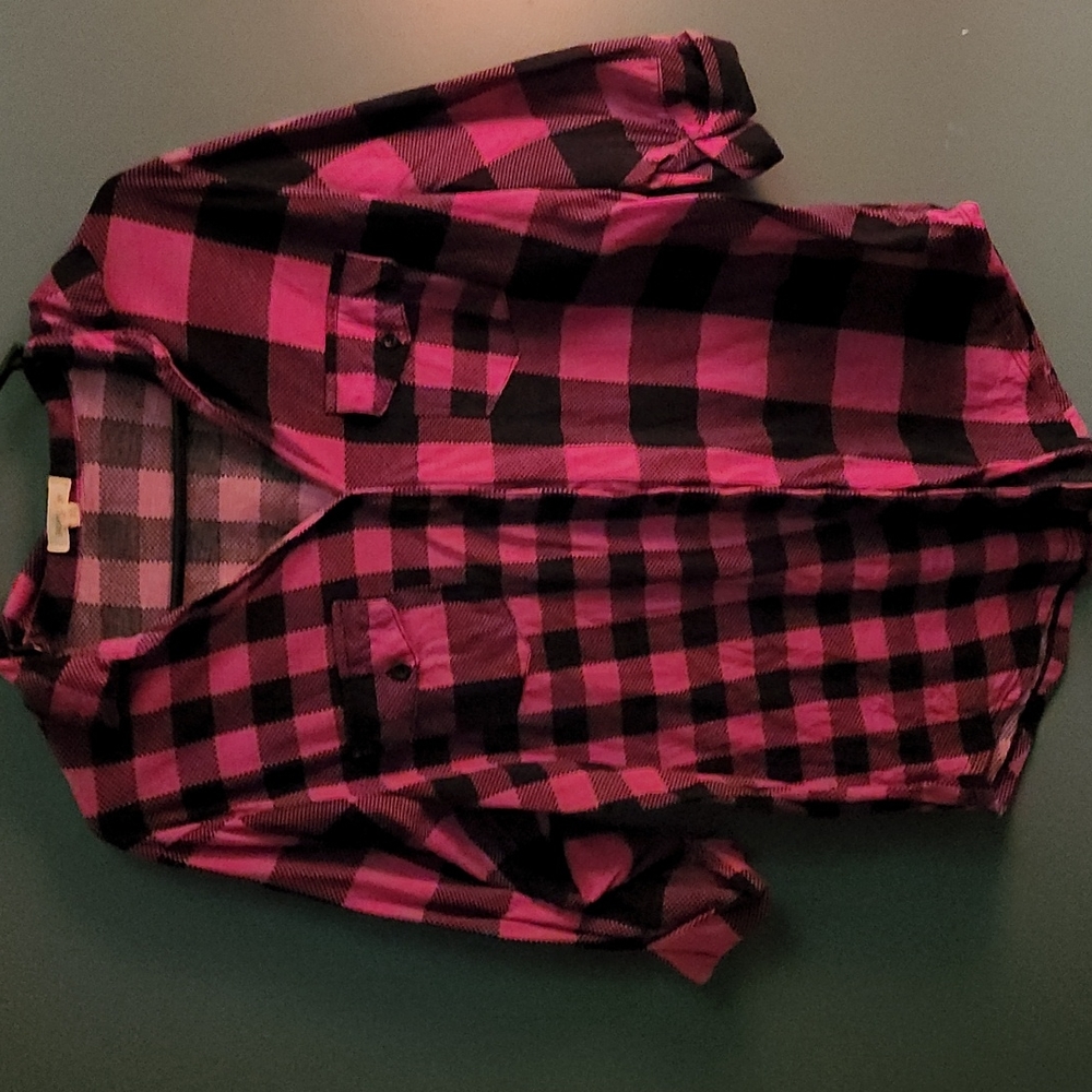 Plaid long sleeve shirt